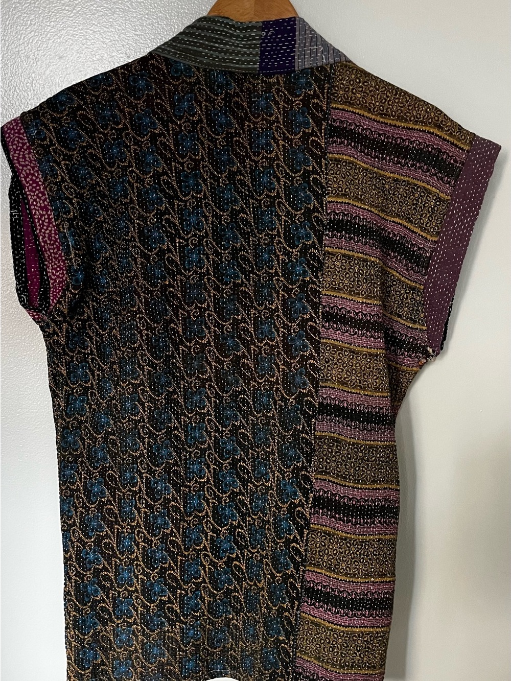 Nomad Purple & Gray Patchwork Kantha Handmade Vest. Stunning!! - Picture 11 of 14